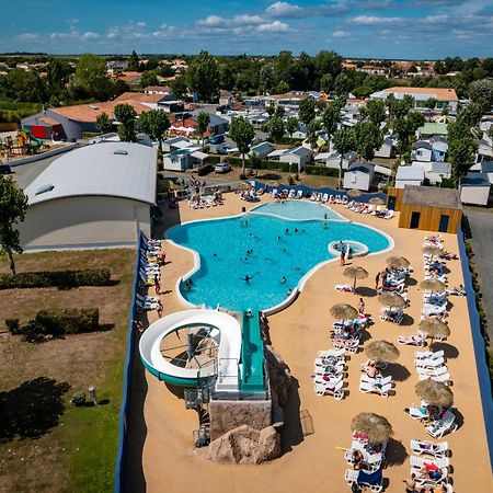 Готель Camping Maeva Club L'Atlantique Angles  Екстер'єр фото