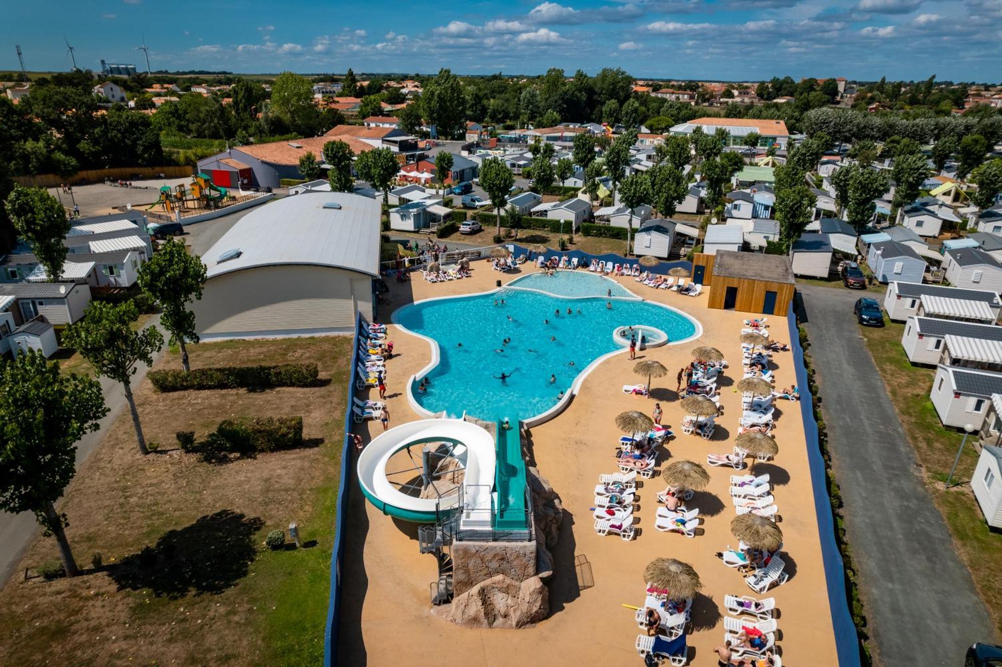 Готель Camping Maeva Club L'Atlantique Angles  Екстер'єр фото